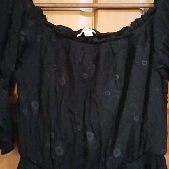 Romper - Picture 4 of 9